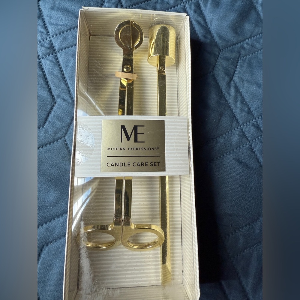 New* Modern Expressions Gold Candle Care Set (2 piece set)